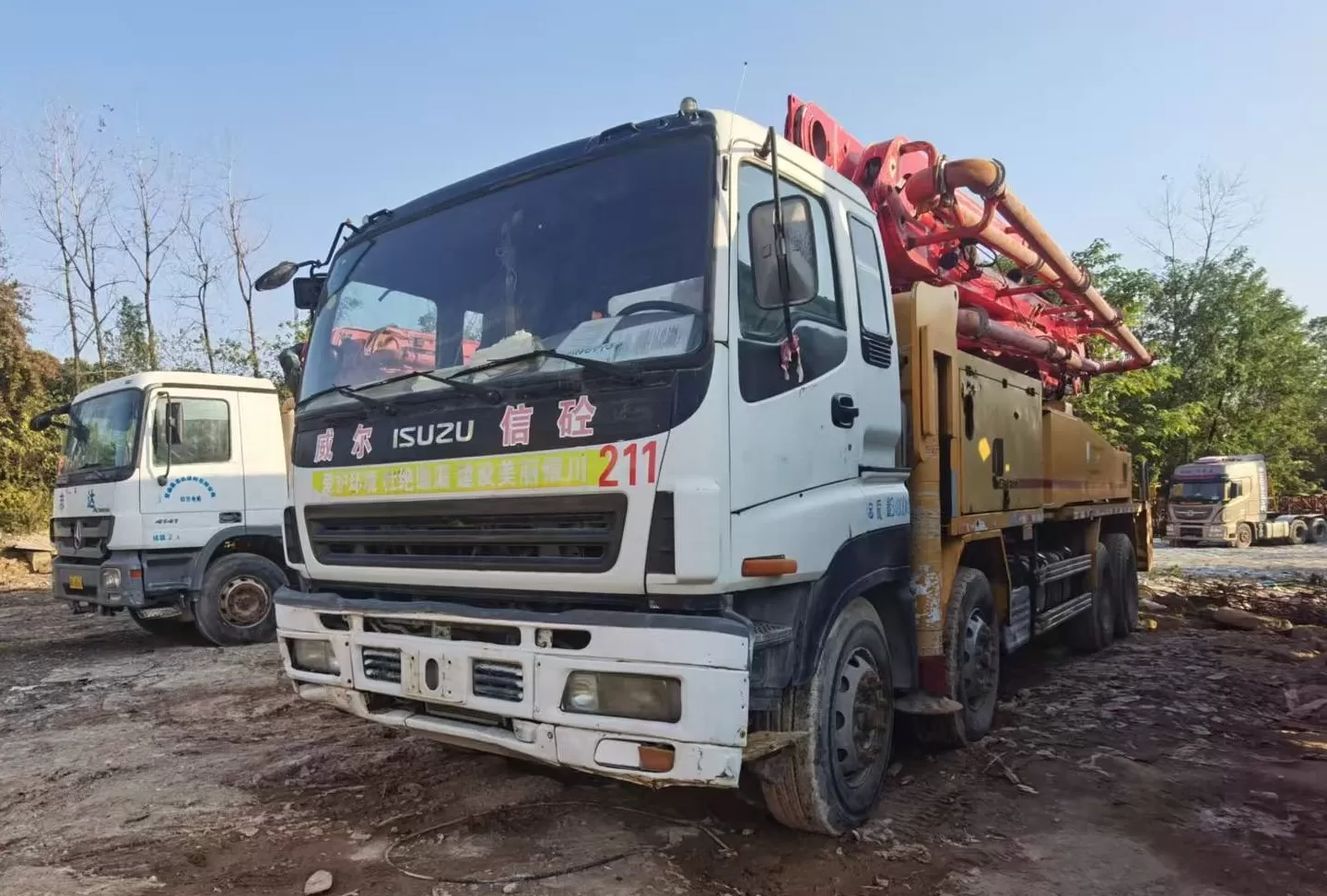 2010 putzmeister autopompa per calcestruzzo originale di buona qualità da 46 m montata su camion su telaio isuzu